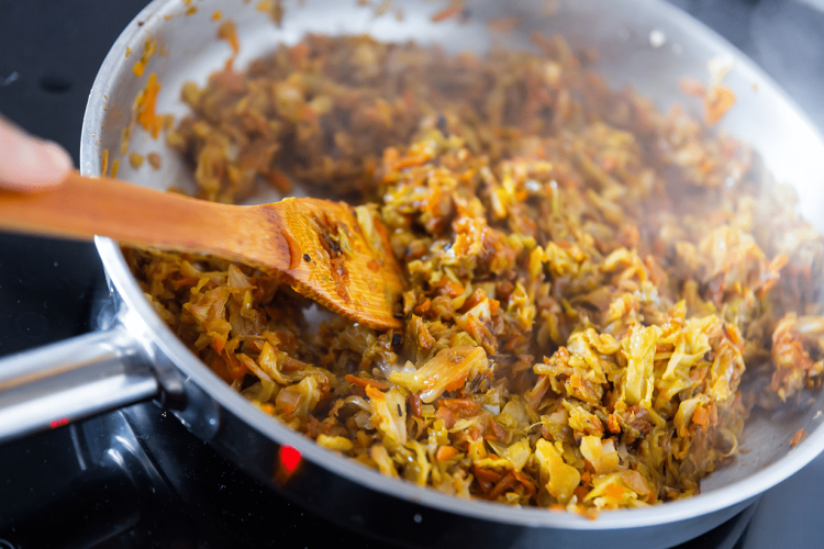 Omas Kohlpfanne als Rezept für Weiterbildung in Küchen und Kantinen